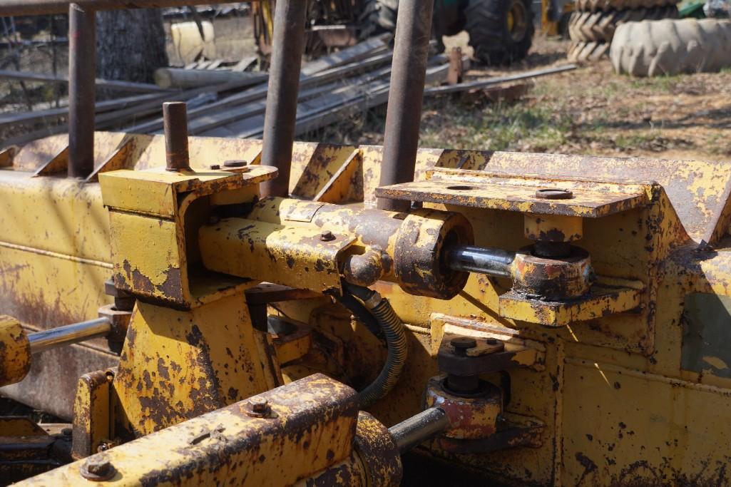 1988 Cat D4C Dozer