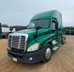 2014 Freightliner Truck