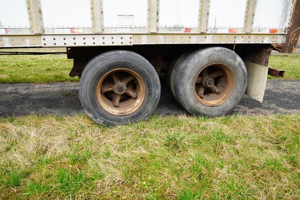 1995 Strick Chip Van Trailer