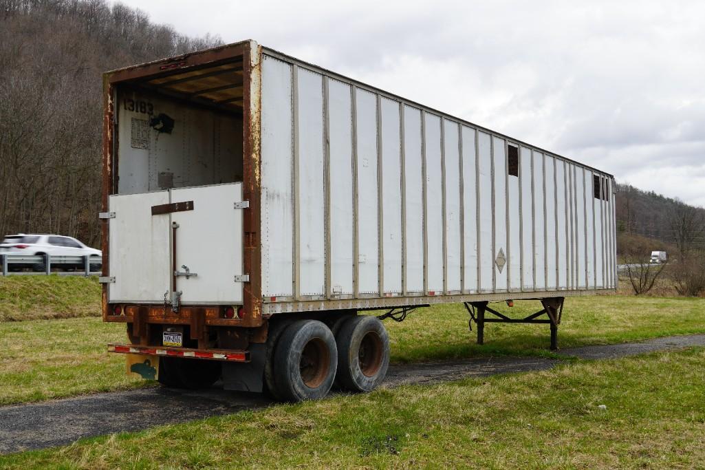 1995 Strick Chip Van Trailer