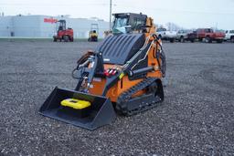 New Land Hero PLD-BC380 Mini Track Skid Steer Loader