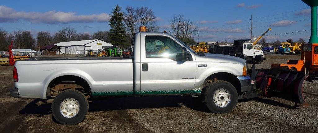 2000 Ford F-350 Pickup Truck