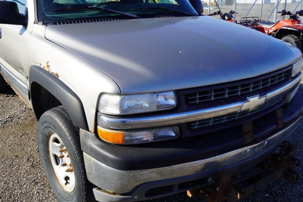 2000 Chevrolet Silverado Pickup Truck