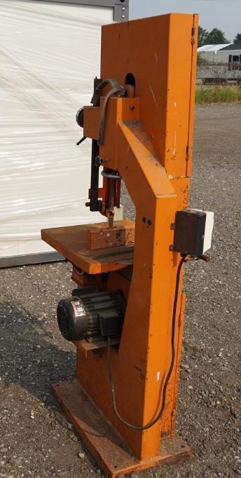 Heavy Duty Band Saw