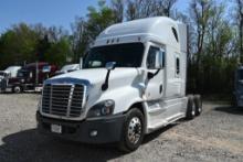 2016 Freightliner Cascadia 125 Truck