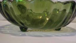 Vintage Oilve-colored Glass Sunflower Bowl