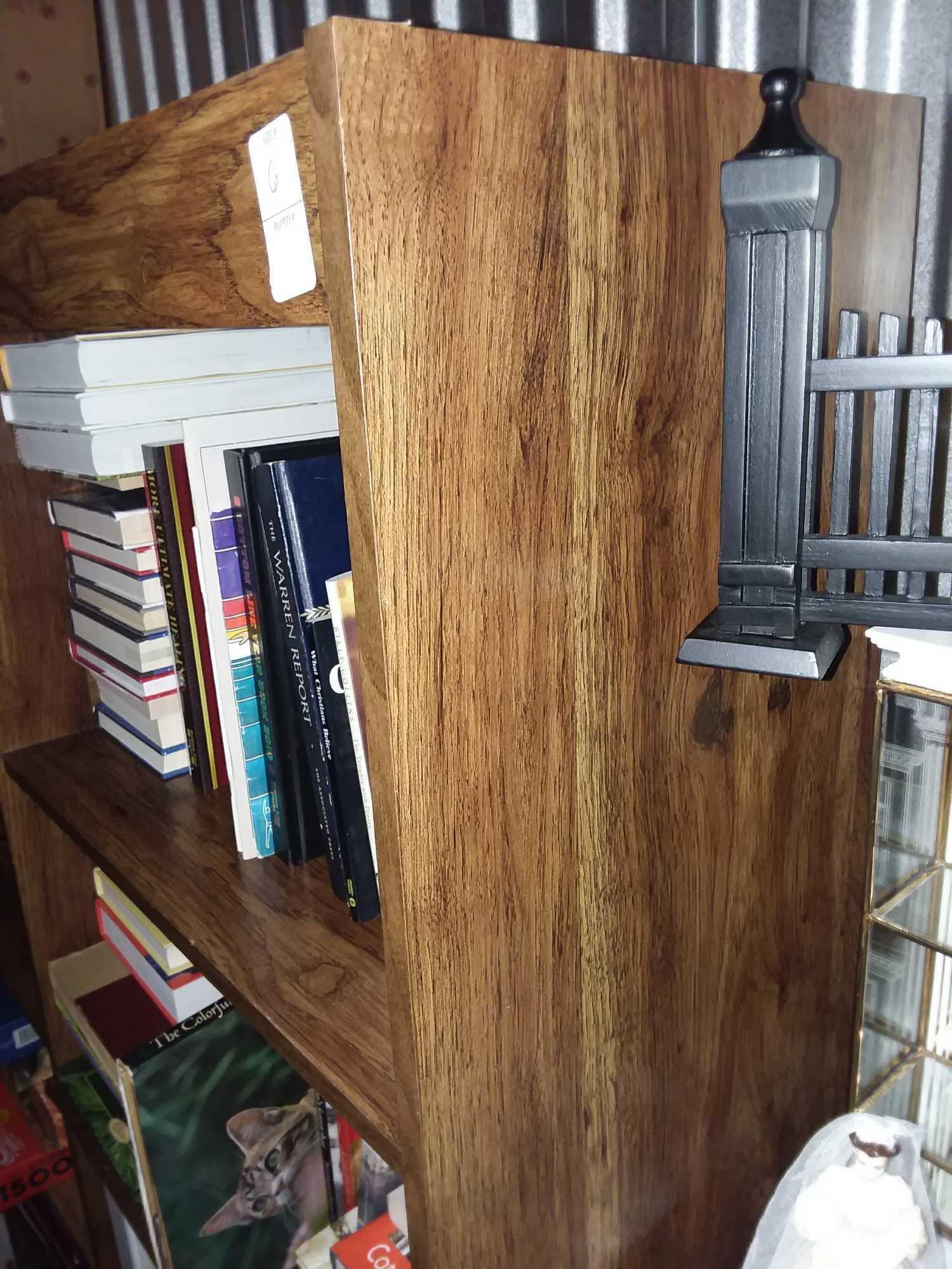 (1) 5 Shelf Wood Bookcase