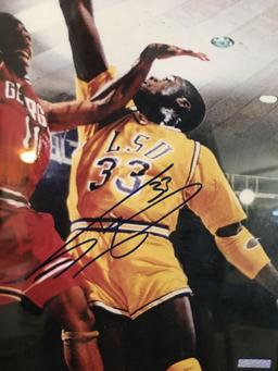 Rare authentic Shaquille O?neal autographed LSU photo