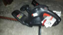 Chainsaw, Hedge Trimmer, Weed Wacker Lot