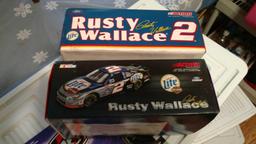 2 Rusty Wallace 1:24 scale stock cars