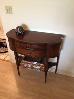 Mahogany console sofa table. Very nice