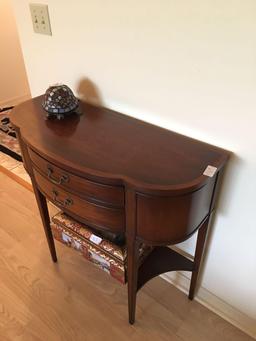 Mahogany console sofa table. Very nice