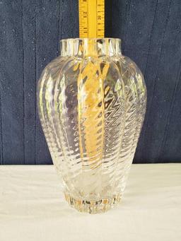 Absolutely Stunning Spiral Tiffany & Co Oriental Vase with Documentation