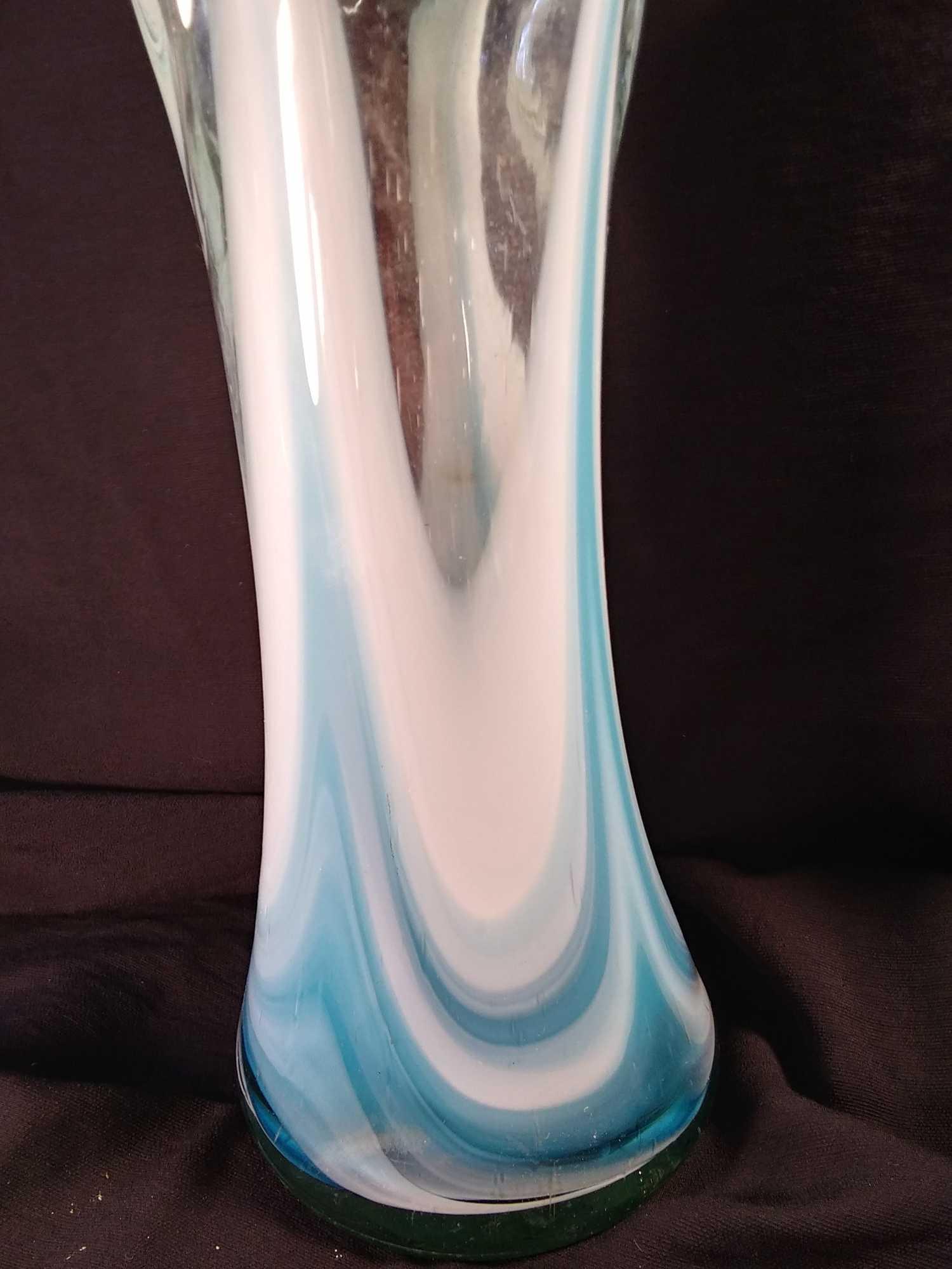 Lovely 7" Blue and White Art Glass Sculpture