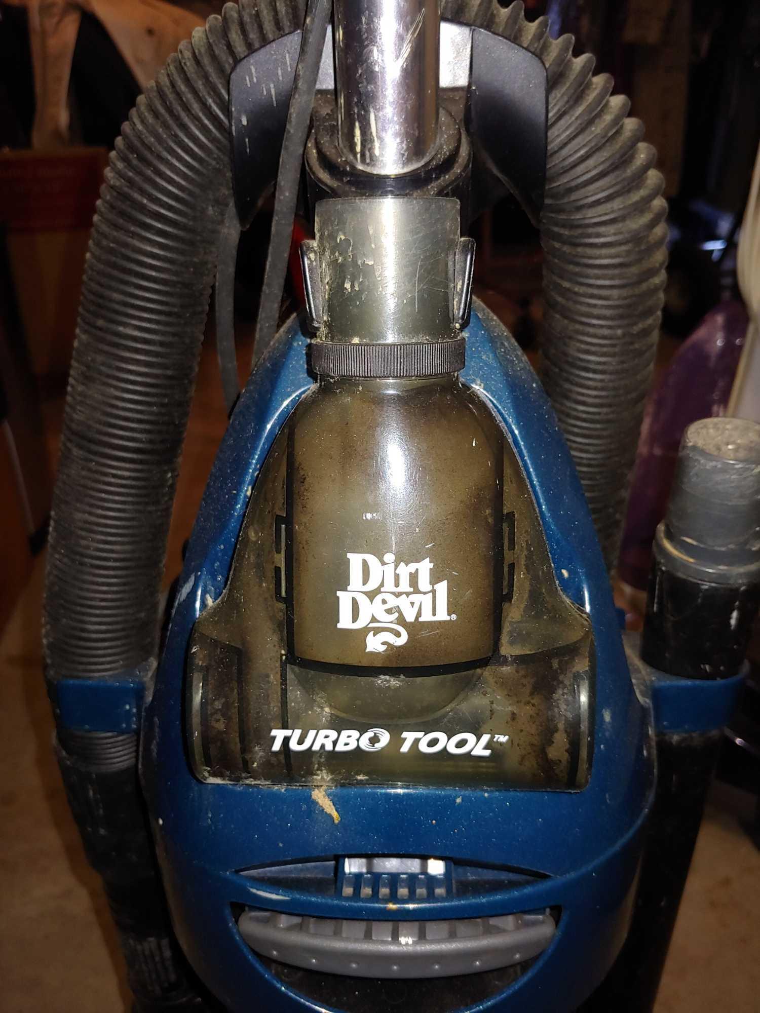 Dirt Devil Ultra Vision Turbo bagless vacuum, 12 amp with motorguard