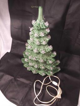 Wow! Super Rare 17" Vintage Atlantic Mold Flat Back Lighted Christmas Tree