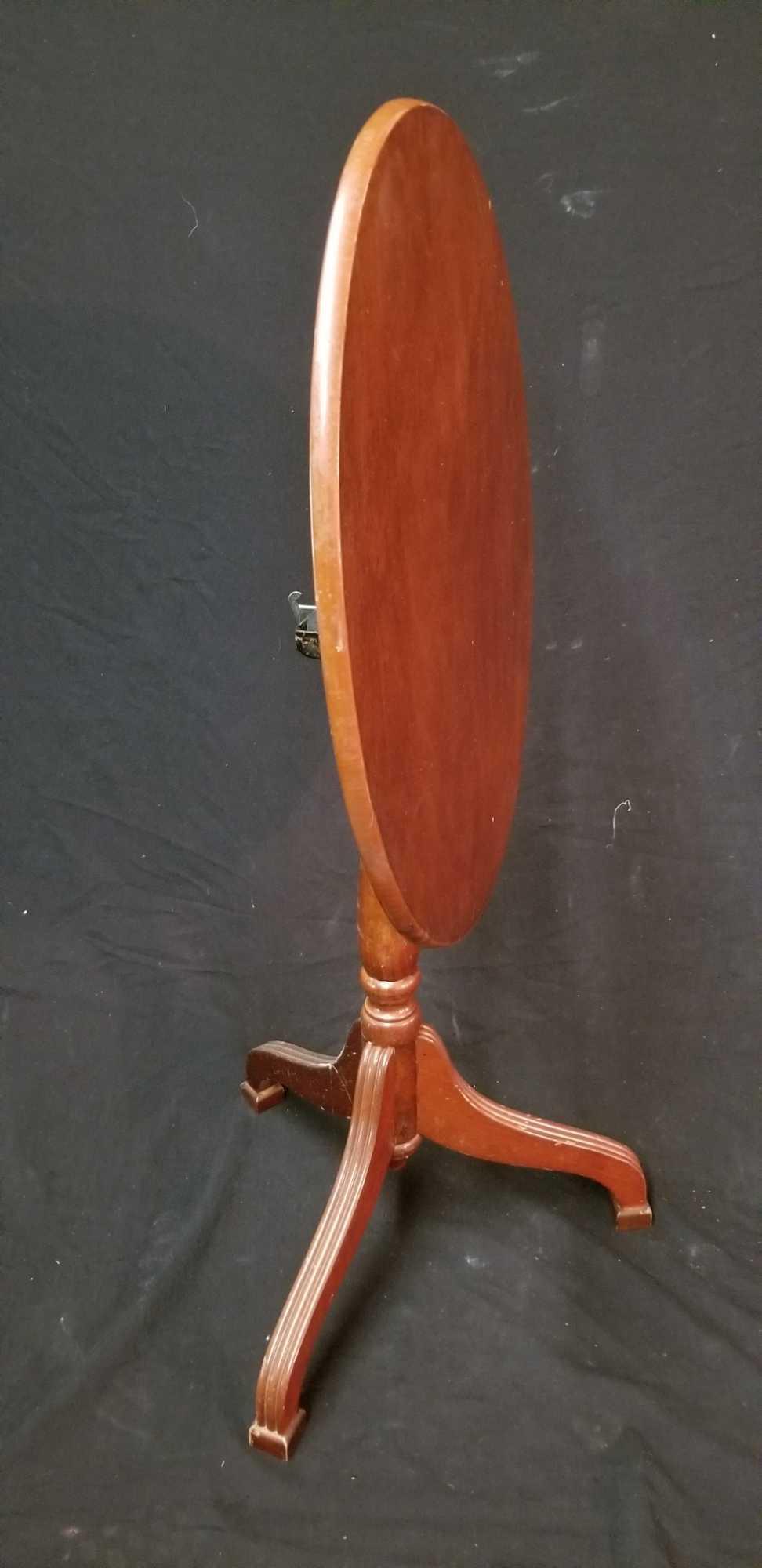 Tilt top tea table, red style wood