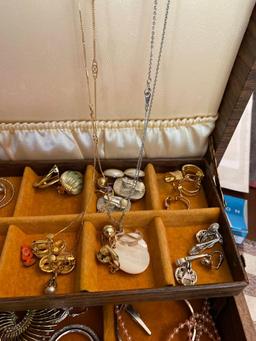 3 tier jewelry box with fashion jewelry