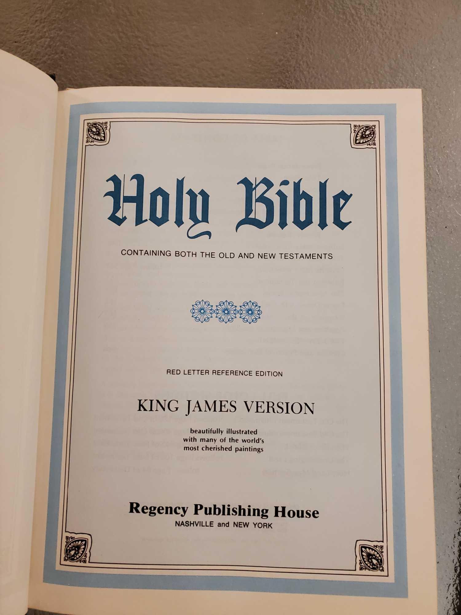 Holy Bible, king James version, red letter edition, family