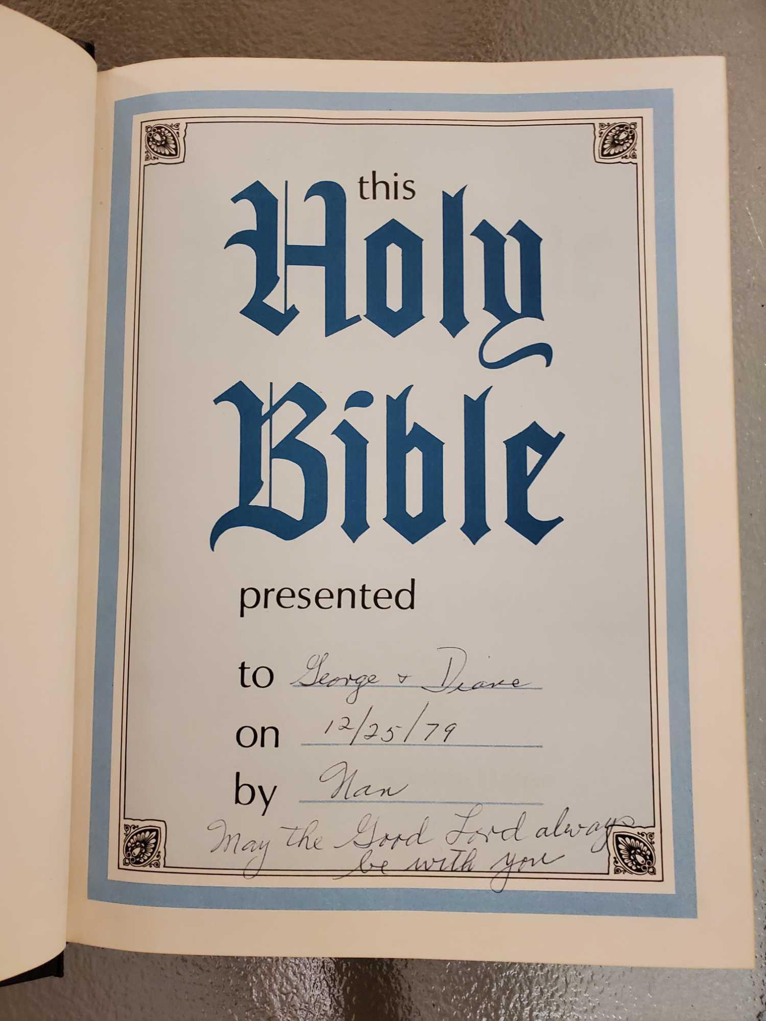 Holy Bible, king James version, red letter edition, family