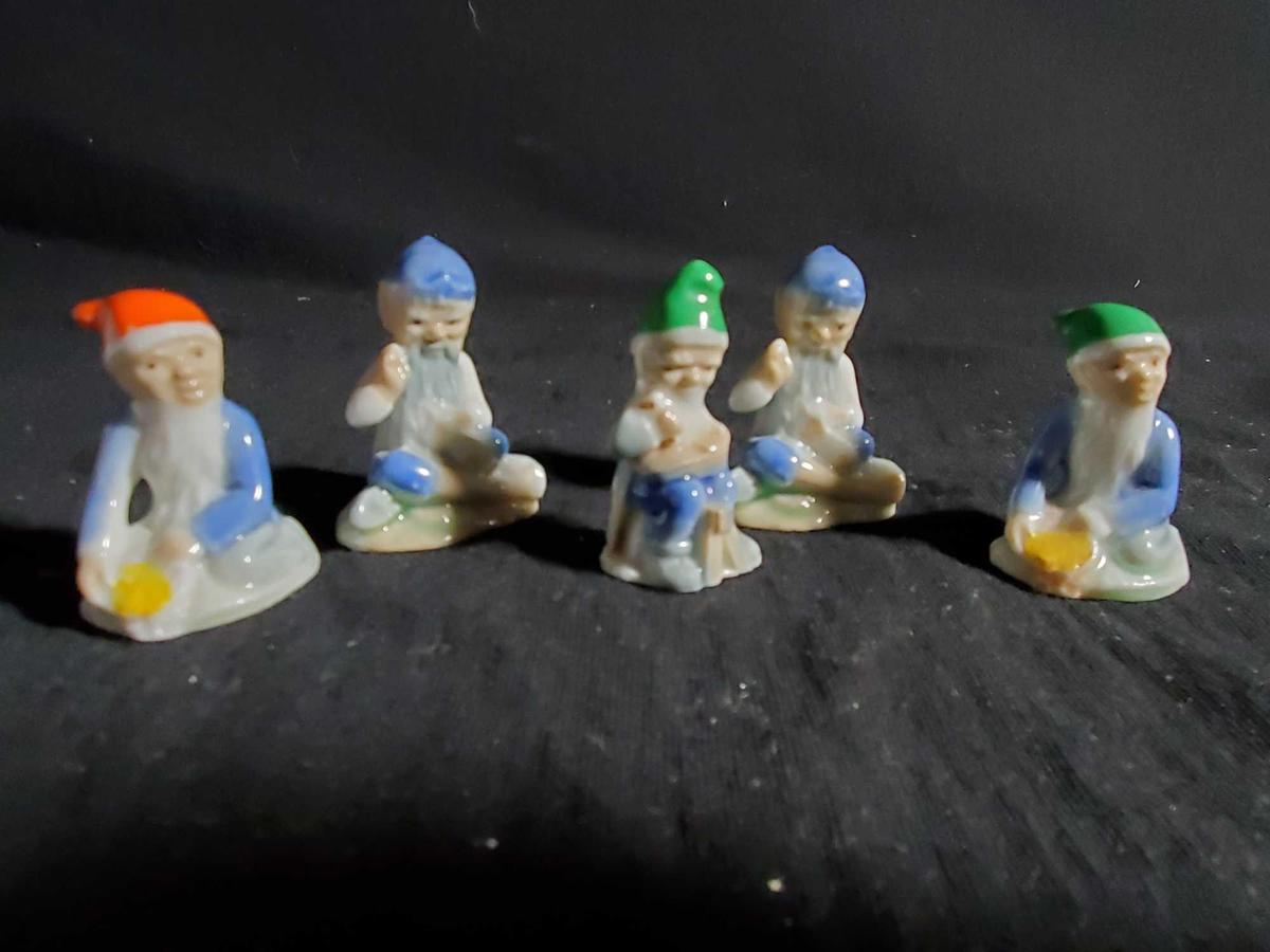 5 Vintage Irish Wade(?) England Whimsies GNOME ELF PIXIE Miniature Figurines