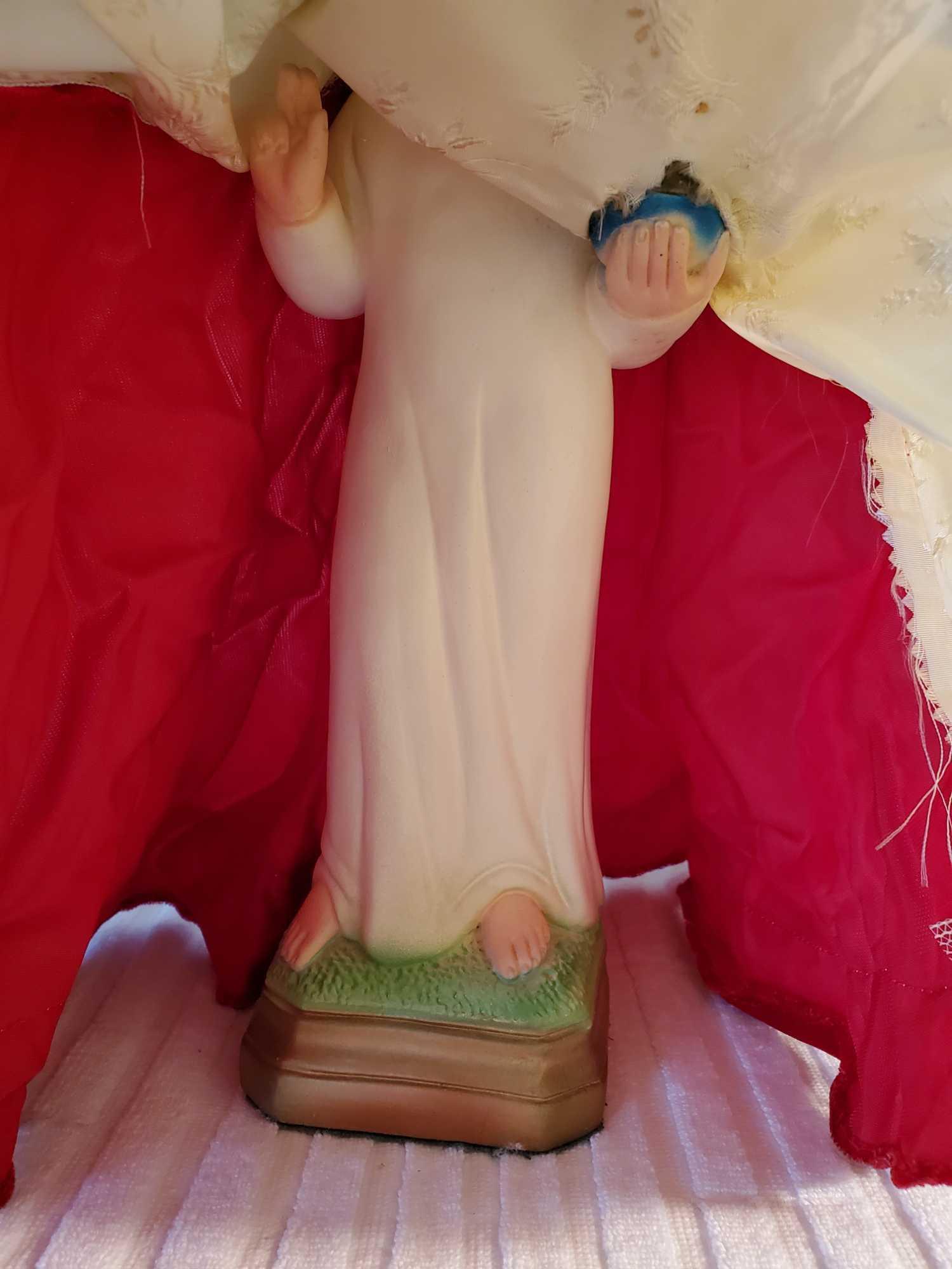 Vintage Religious, infant of Prague statuary, Chalkware