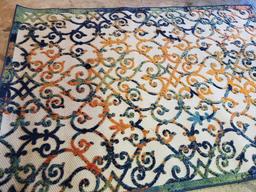 Very Nice Nourison Aloha collection accent rug 5' 3" by 7' 5"