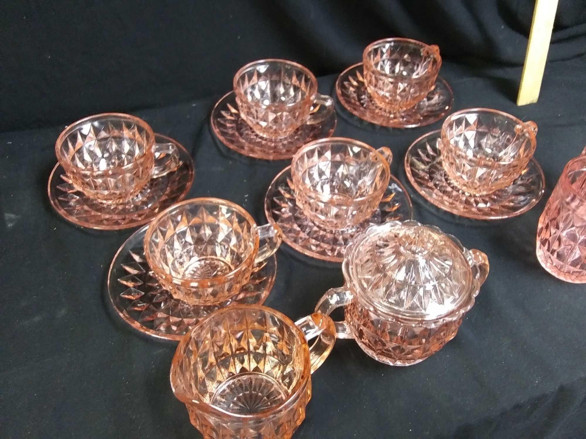 16 Pc Geometric Pink Depression Glass Tea Set + Juice Glasses