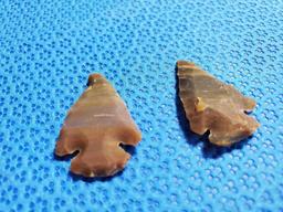 American Indian artifact - pair of arrowheads, points