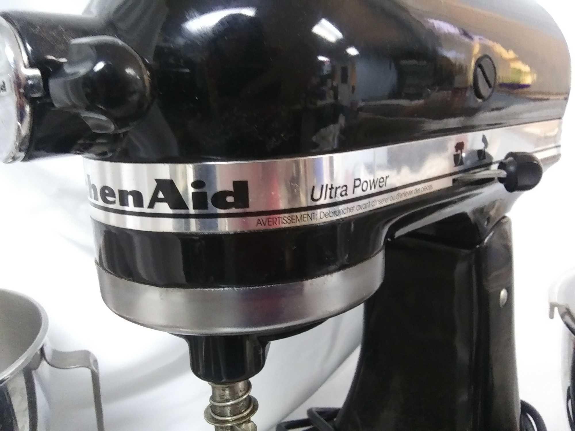 Jet black KitchenAid standing mixer with all the bells and whistles, model no. KSM90PSOB