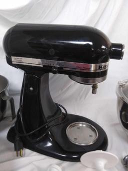 Jet black KitchenAid standing mixer with all the bells and whistles, model no. KSM90PSOB
