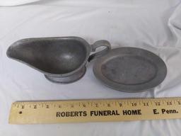 Wilton armetale pewter gravy boat with under dish