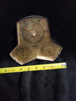 Vintage TEXACO Barometer by Honeywell