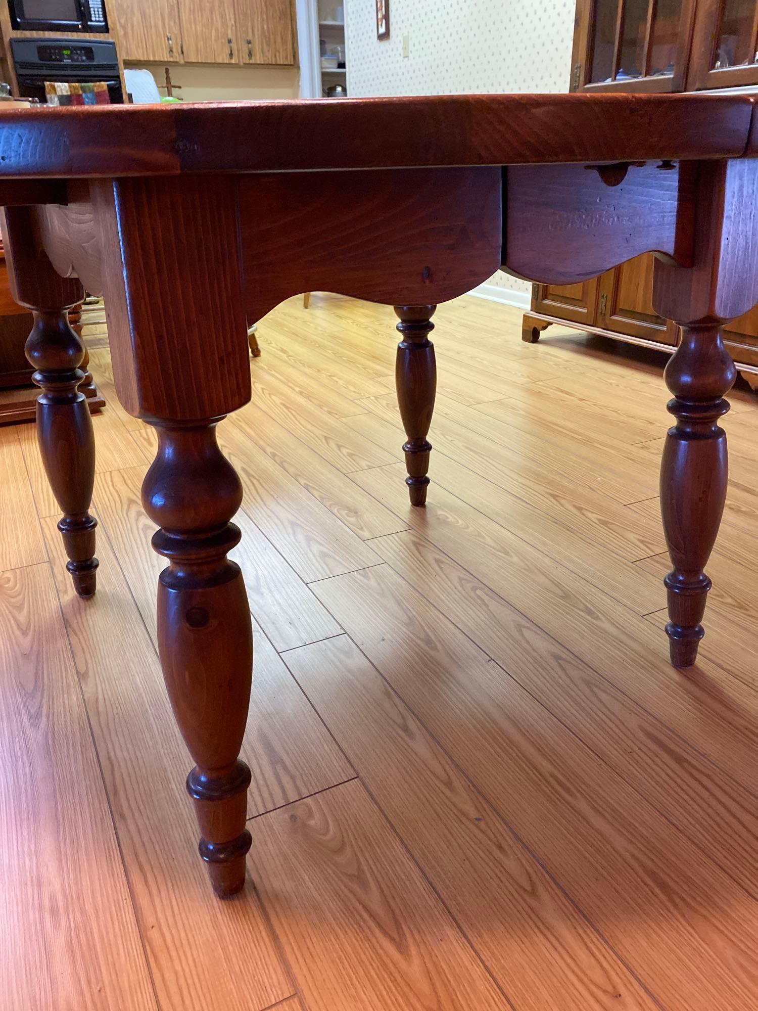 Rustic thick pine adjustable farm dining table with 3 leaves