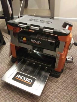 VERY WELL MAINTAINED Ridgid 13 Inch Thickness Planer R4330