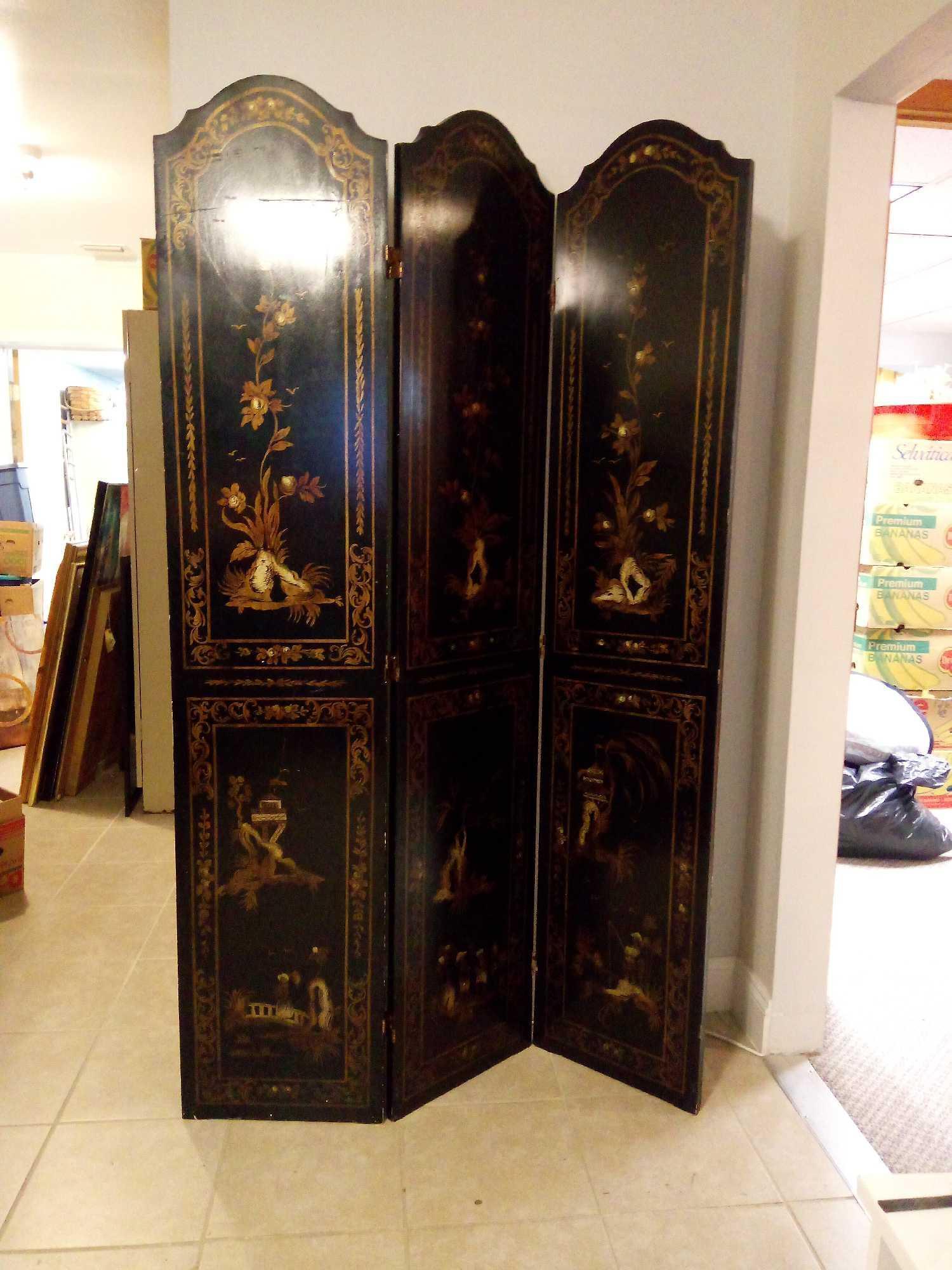 3 PANEL LACQUERED EAST ASIAN STYLE ROOM DIVIDER