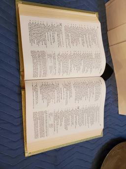 GLORIOUS, CLEAN NEW AMERICAN BIBLE LARGE 1987-1988 EDITION