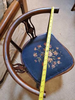 Antique corner chair