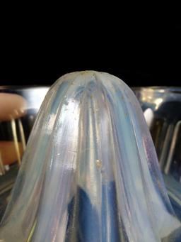 Fry Opalescent Glass Reamer Hand Juicer