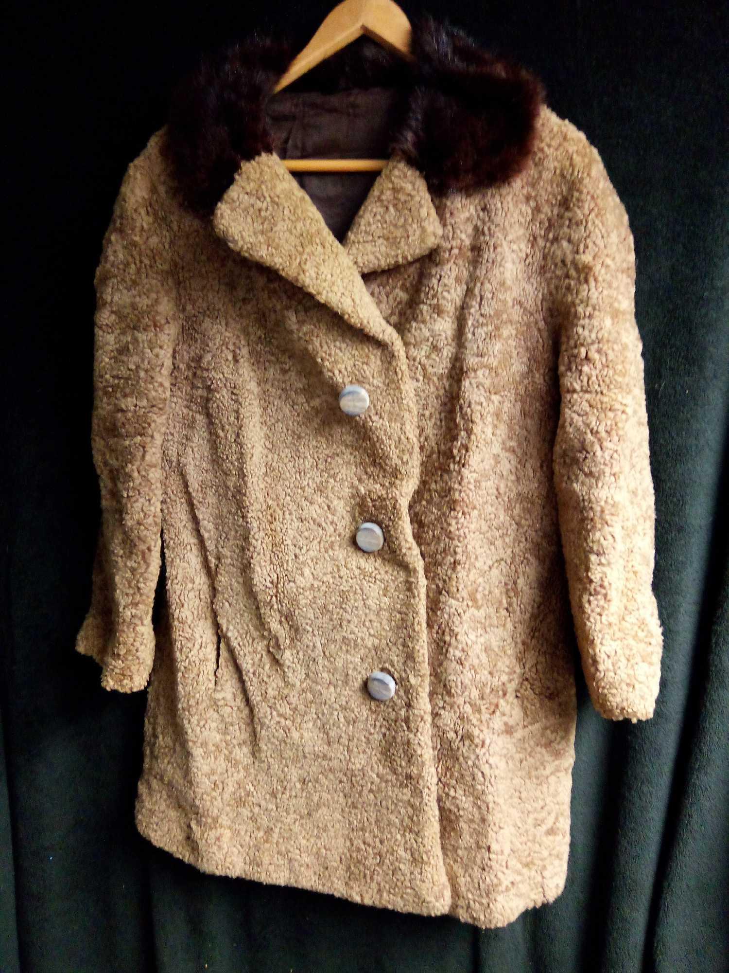 GENUINE HIP LENGTH LAMB WOOL, FUR COLLAR