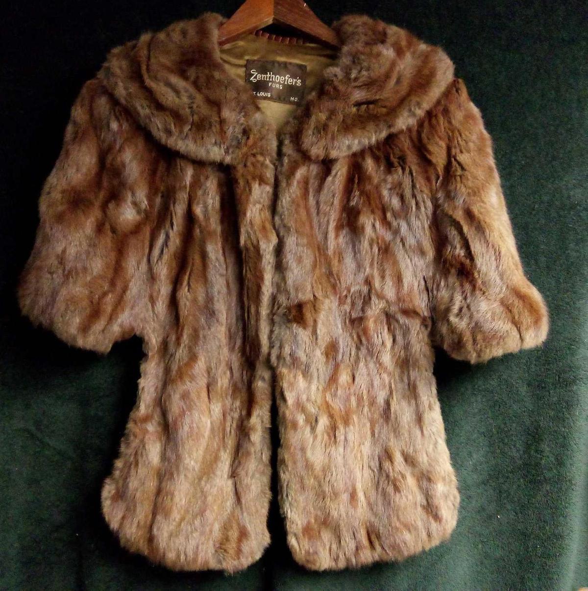 GORGEOUS ZENTHOEFER'S FURS STOLE ST LOUIS MISSOURI