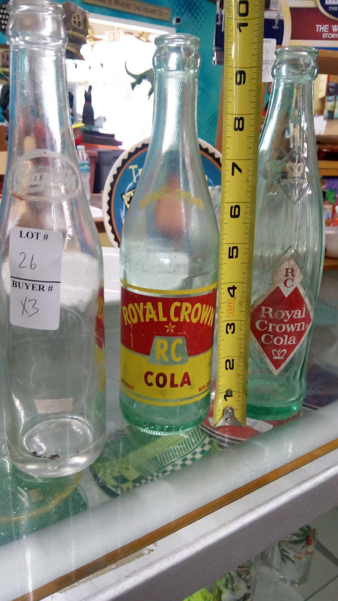 TRIO OF VINTAGE GLASS BOTTLES, POP INCLUDING ROYAL CROWN, GRAPETTE