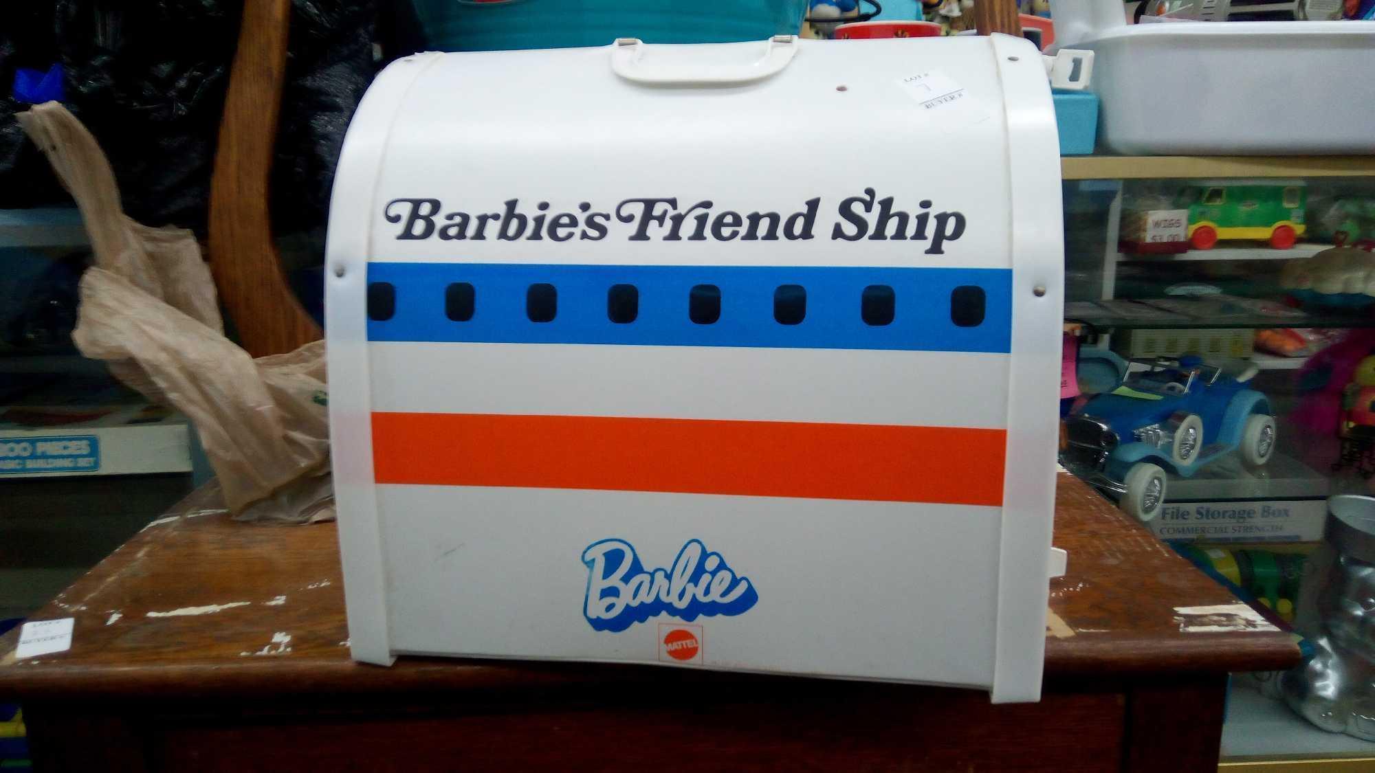 Vintage Barbies Friend Ship United Airplane Case