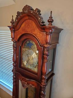 BEAUTIFUL and GRAND HOWARD MILLER GRANDFATHER CLOCK