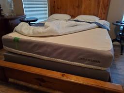 TEMPUR-PEDIC QUEEN HYBRID PRIMA MATTRESS and Flat Foundation, includes bedding