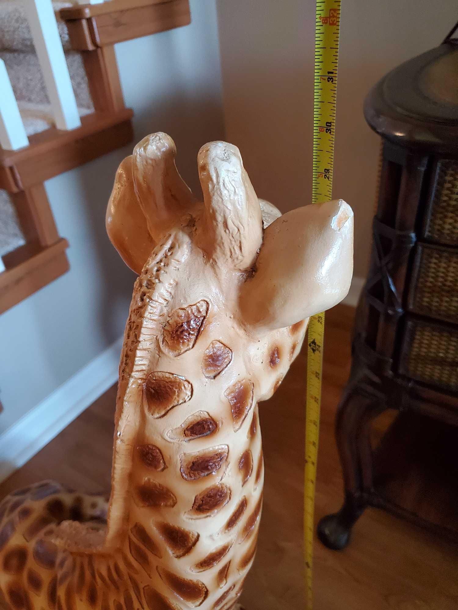 RESTING GIRAFFE Chalkware statue