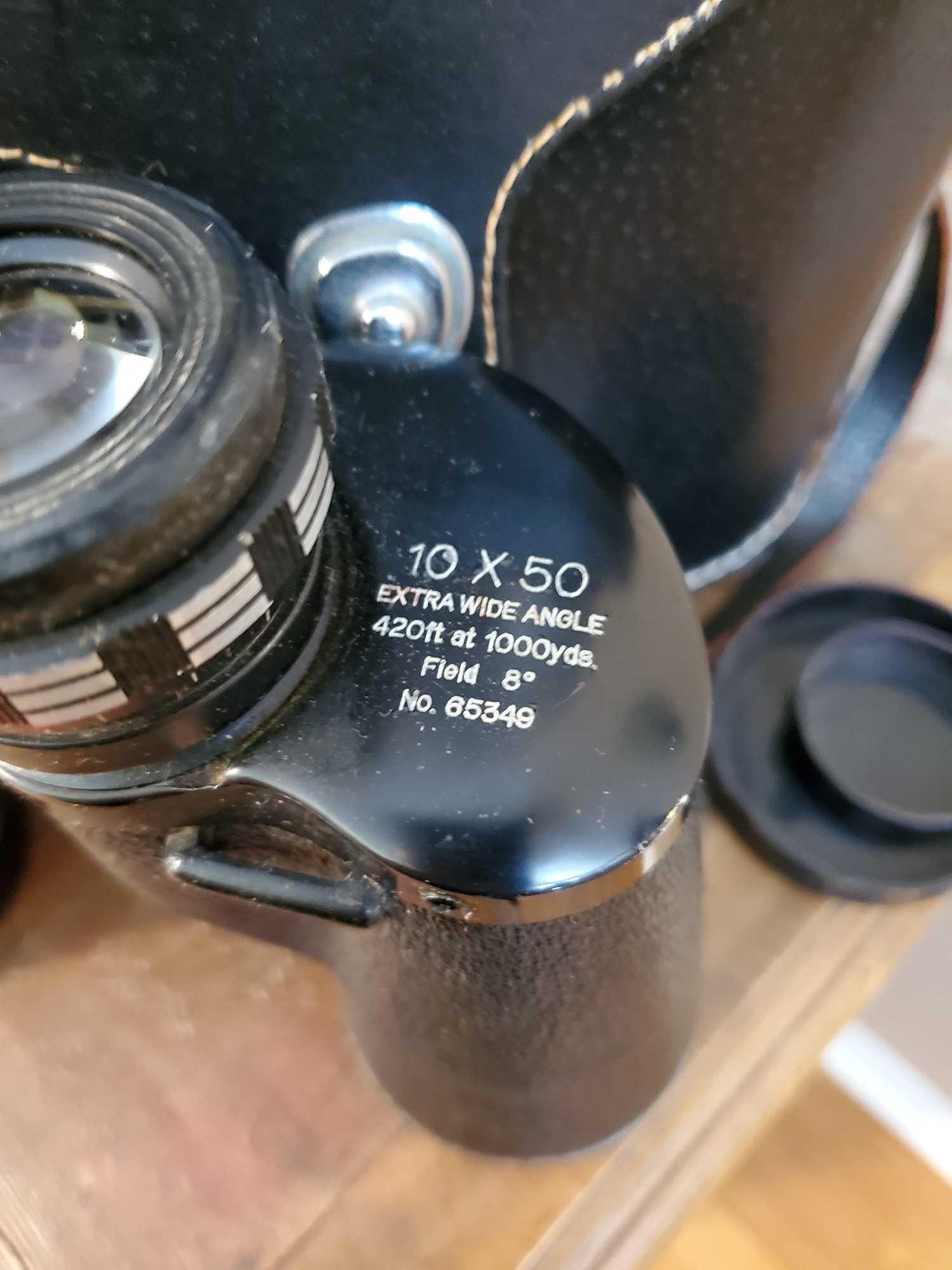 VINTAGE BINOLUX 10X50 BINOCULARS WITH CASE