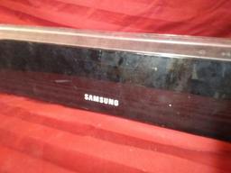 SAMSUNG HW-d450 Soundbar tested and working with remote
