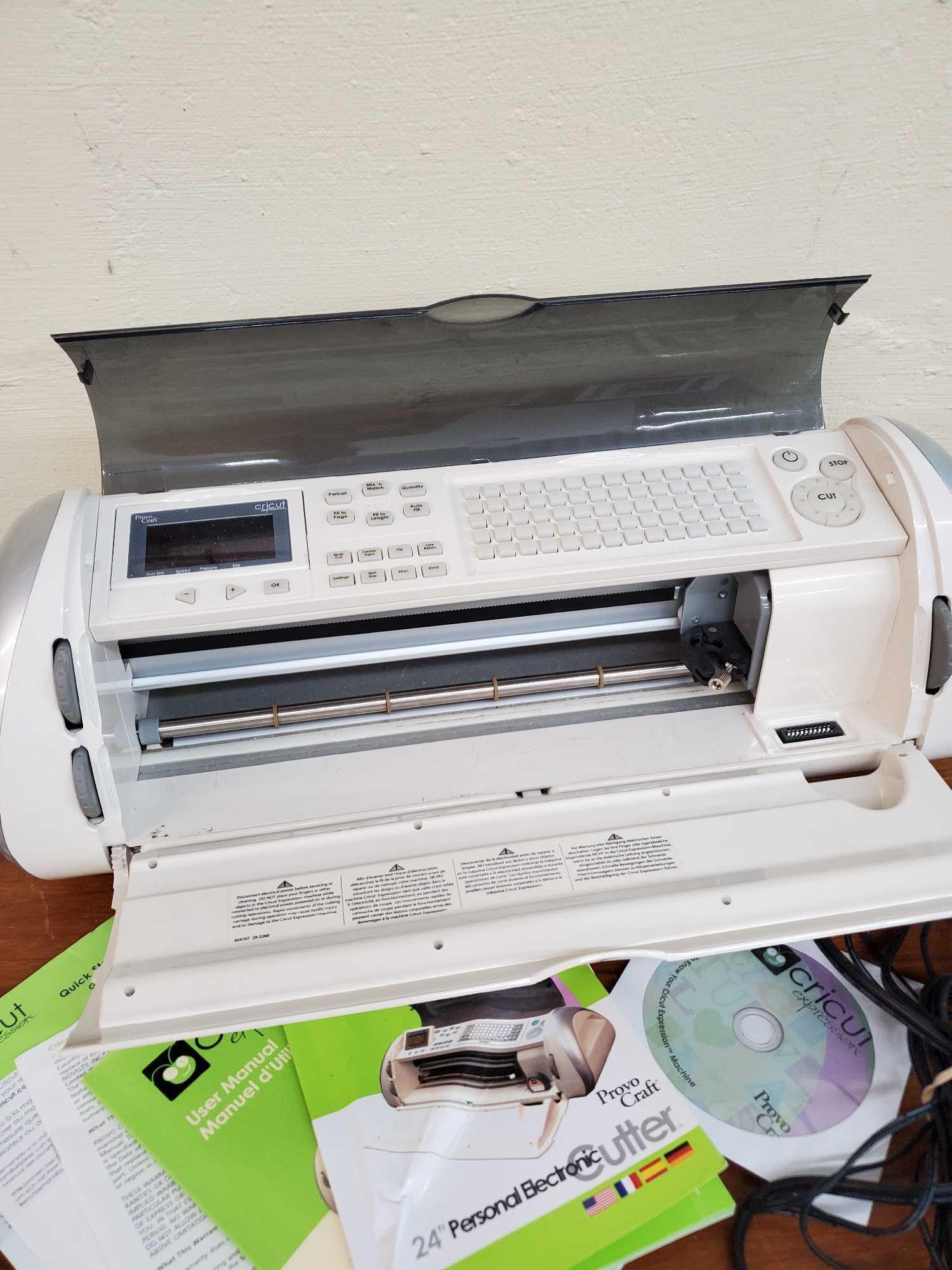 CRICUT EXPRESSION 24" PERSONAL ELECTRIC CUTTER