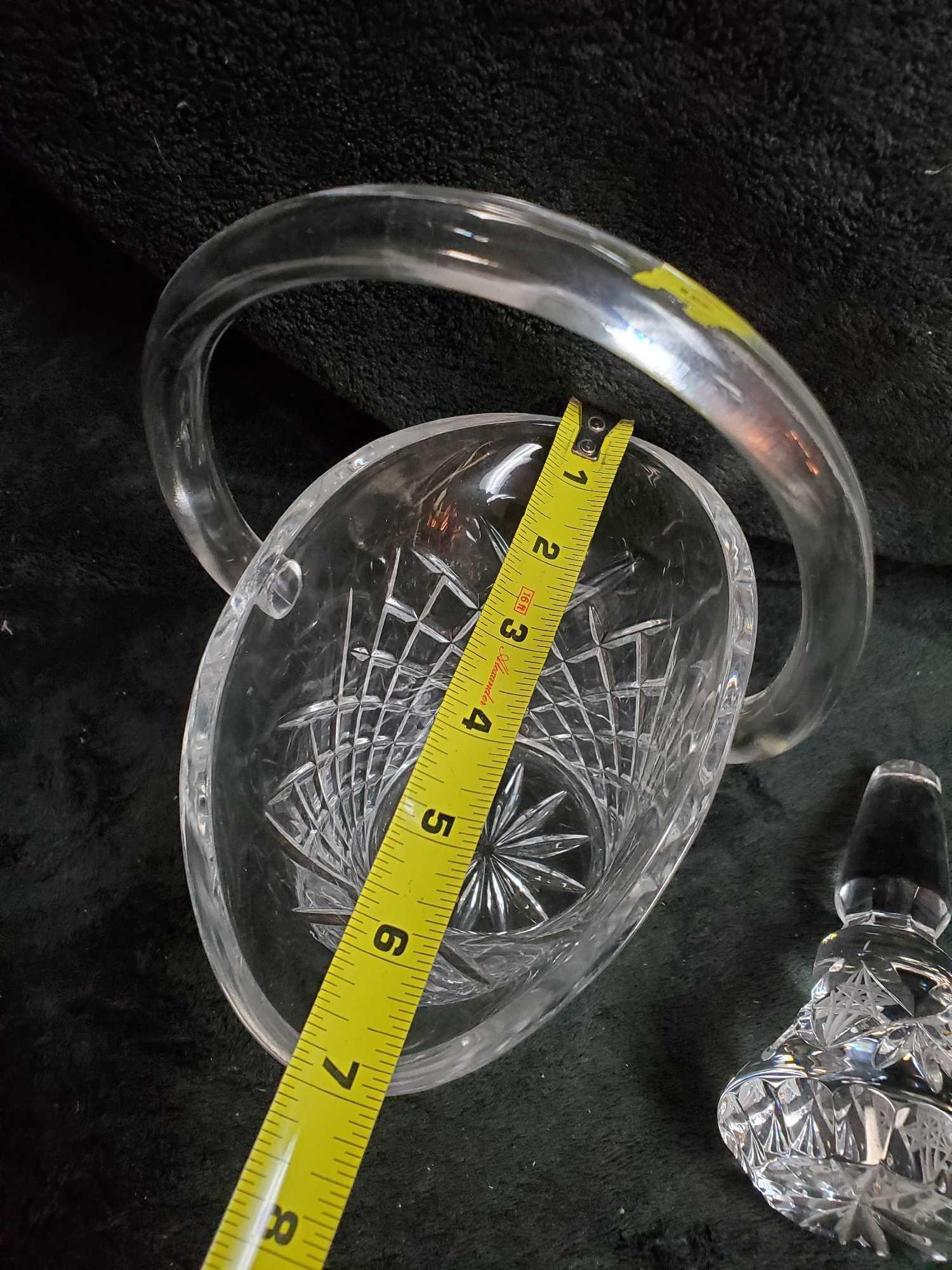 CRYSTAL DECANTER STOPPER AND BASKET